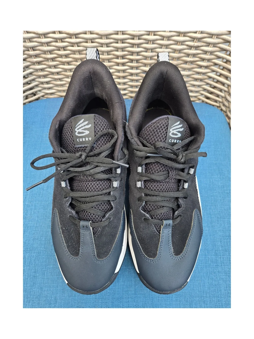 Under Armour Curry Black Men's Basketball Shoes Size 12.